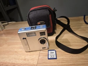 Polaroid PDC 3070 3.2 Mega Pixel Digital Camera Tested Pictures w/ Soft Case - Picture 1 of 9
