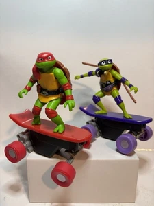 TMNT Ninja Turtles Half Pipe Skateboarding Donatello And Raphael “No Remote” - Picture 1 of 17