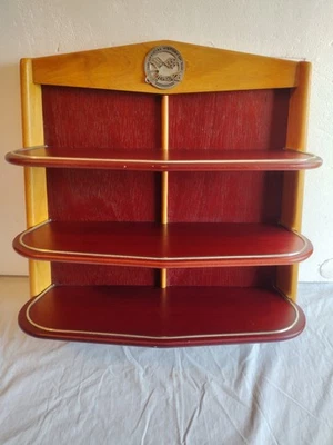 Prateleira de madeira Franklin Mint The Officail History Of The Corvette History - Imagem 1 de 4