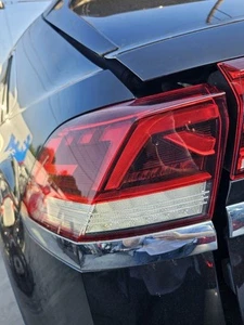 Luz trasera del lado del conductor Volkswagen Atlas Cross Sport 2020-2024 (Qtr MTD) - Imagen 1 de 12