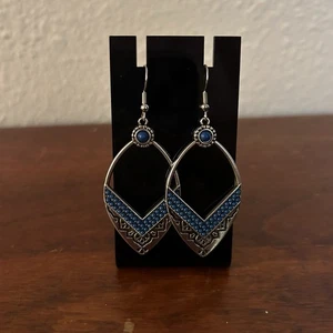 Pendientes colgantes boho plateados azules con cuentas estilo suroeste joyería colgante - Imagen 1 de 4