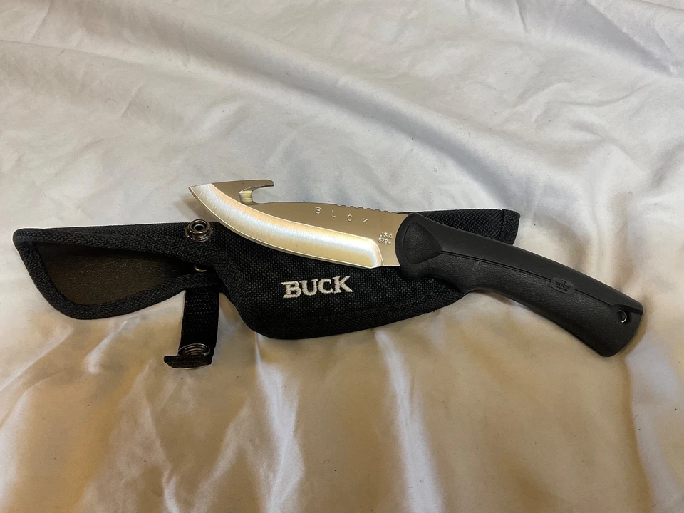 Cuchillo de caza Buck 679 con gancho intestinal Foto 1 de 1