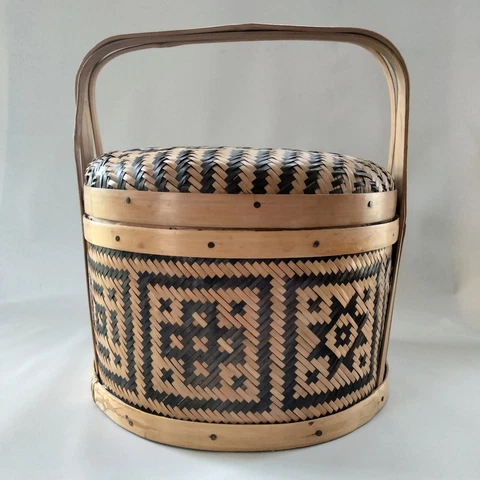 Vintage Chinese Covered Storage Sewing Basket Woven Bamboo Reed Handle Patterned Cover