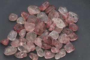 10 g (32,50 € */ 100 g) Cuarzo cereza piedra preciosa astilla perforada para fabricante de joyas - Imagen 1 de 1