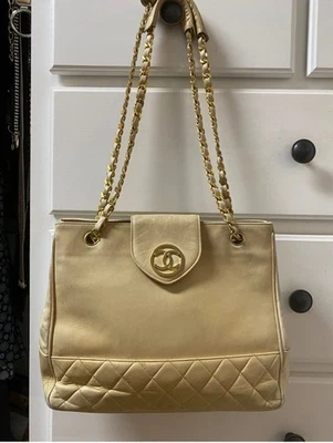 Chanel Lamb Skin Cream Chain Shoulder Bag - Image 1 of 4