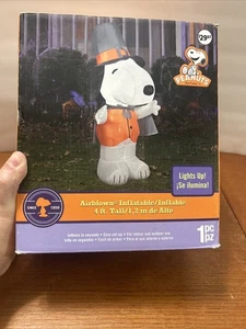 PILGRIM SNOOPY THANKSGIVING HARVEST INFLATABLE AIRBLOWN 4 FT 2013 - Picture 1 of 9