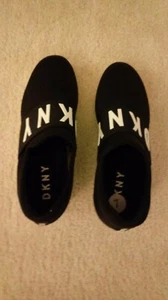 DKNY slip on sneakers - Picture 1 of 5