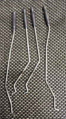 04 Volvo S60 R Juego de 4 perillas de bloqueo de puerta interior con varillas delanteras traseras Foto 1 de 4