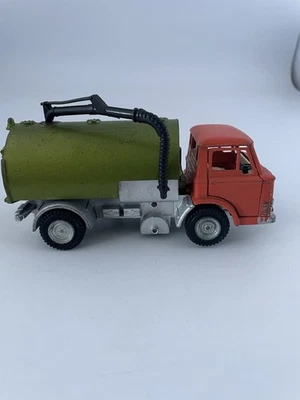 Dinky Toys Johnston Road Sweeper - Image 1 of 4