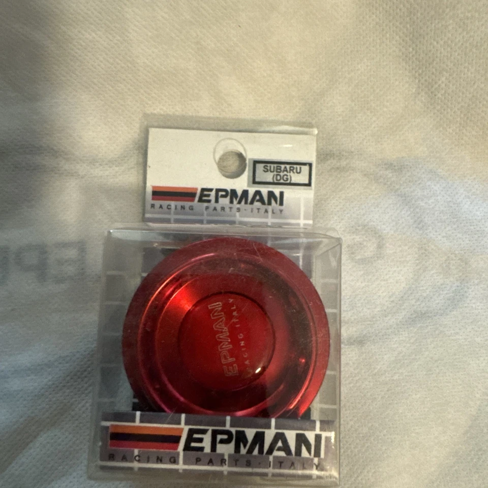 EPMAN Rojo MOTOR BILLET TAPA ACEITE PARA SUBARU (DG) Foto 1 de 4