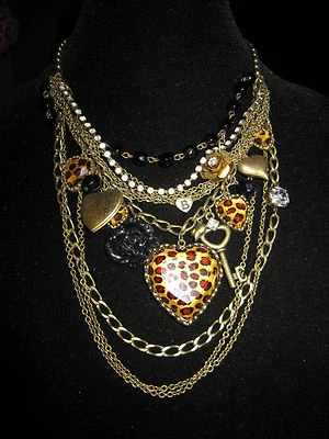 BETSEY JOHNSON RARE VINTAGE LUCITE LEOPARD HEART WITH BLACK ROSE AND KEY   - Image 1 of 4