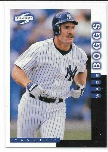 1998 Score Wade Boggs #221 Yankees - Image 1 of 1