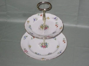 Pflanze Toskanischer Bouquet Bone China 2-stufiger Hostess Kuchenteller Ständer - Bild 1 von 4