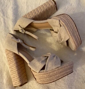 Rachel Zoe Knotted Platform Sandal in Natural Size : 7.5 Original Price: 208 - Picture 1 of 6