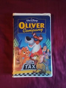 Oliver & Company on VHS Clamshell Case - Picture 1 of 9