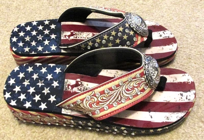 Women's 10 MONTANA WEST Patriotic Flag Conchos Rhinestone  Wedge Flip Flops - Image 1 of 4
