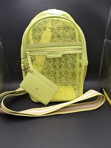 Bolso Mochila Nanette Lepore Amarillo Transparente Verde Lima PVC con Correa Bandolera - Imagen 1 de 8
