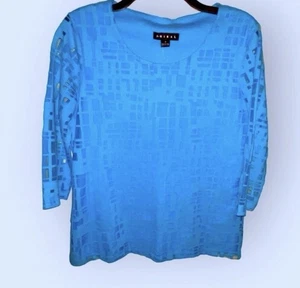 Tribal Cut-Out Lasered Holes Double Layer Shirt Top Blouse Sz M - Picture 1 of 7