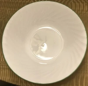 Corelle CALLAWAY Ivy Swirl 8 1/2” SERVING VEGETABLE BOWL Green Rim - Picture 1 of 5