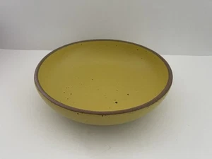 East Fork Pottery Weeknight Serving Bowl in Yuzu (yellow) EUC HTF Rare - Picture 1 of 4
