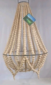 Lampadario boho in legno con perline naturale 30" x 15,5" fatto a mano in Indonesia - Foto 1 di 5