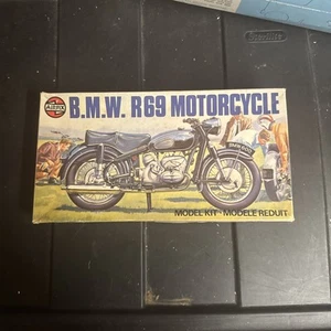 Vintage Airfix BMW R69 Motorcycle Model Kit 04480-4 Model Kit  - Picture 1 of 16