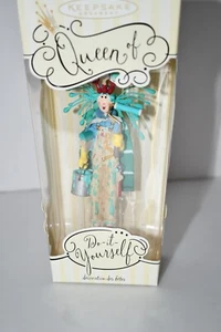 Hallmark 2004Keepsake Ornament Do It Yourself by Sue Tague #QP1821 NIB - Picture 1 of 4