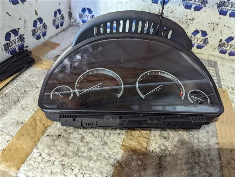 Кластер спидометра аналоговый миль/ч сквозной 6/13 подходит для BMW 640i 230261 12–14 годов выпуска - Изображение 1 из 4