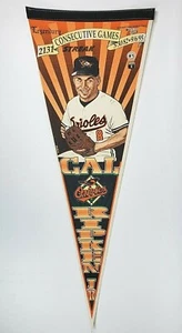 Vintage Wimpel Cal Ripken Jr Baltimore Orioles MLB 12" x 30" Filz Wimpel - Bild 1 von 2