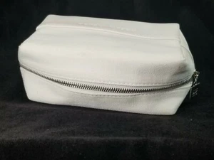 White RODAN & FIELDS Lined Zippered Makeup Pouch/Bag Case  - Picture 1 of 7