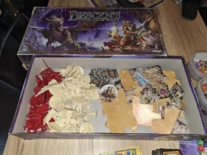 "DESCENT: VOYAGE DANS LES TENEBRES" 2009 FRANCE COMPLETE BOARD SET - Picture 1 of 7