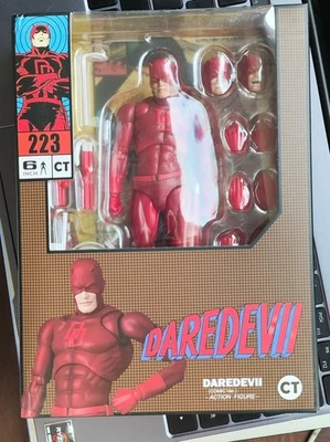 CT Toys MAFEX No.223 Daredevil Comic Ver. 6in Action Figure Collection Xmas Gift - Image 1 of 4