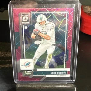 2022 Donruss Optic Pink Velocity /79 SP Mike Gesicki #124 Delfini - Foto 1 di 2