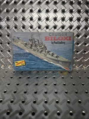 Lindberg Light Cruiser Biloxi 1960(s) Kit escala 1:1080 #881 nuevo en caja como se muestra Foto 1 de 4