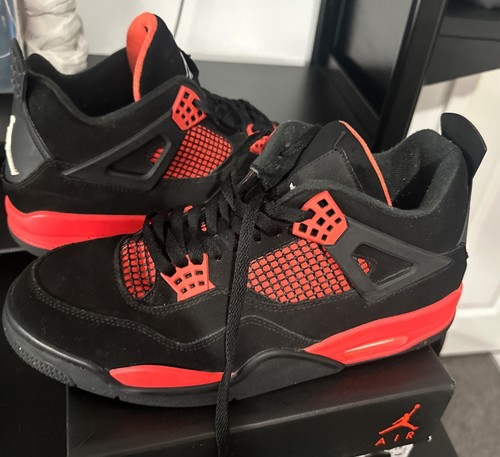Taglia 10 Jordan 4 Retro Mid Red Thunder