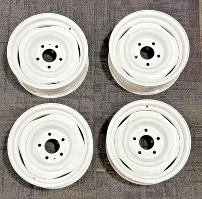 15x6 Chevrolet 10 Pickup Truck Steel Wheels; 4ct, 4 vent, 5x5in Bolt Pattern Foto 1 de 4