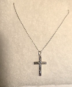 Art Deco Vintage zierliche Halskette mit Kreuzanhänger 10 Karat Weißgold - Bild 1 von 13