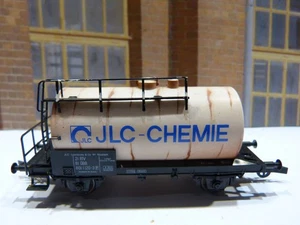 Kesselwaggon ÖBB JLC Chemie von Klein Modellbahn      42/46 - Bild 1 von 1