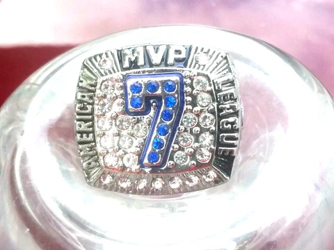 NEW 1956 MICKEY MANTLE/NY YANKEES AMERICAN LEAGUE MVP TRIBUTE FAN RING Cover