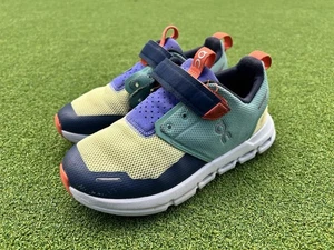 On Cloud Play Kids Athletic Shoes Size K12.5 Green Acacia Unisex - Picture 1 of 12