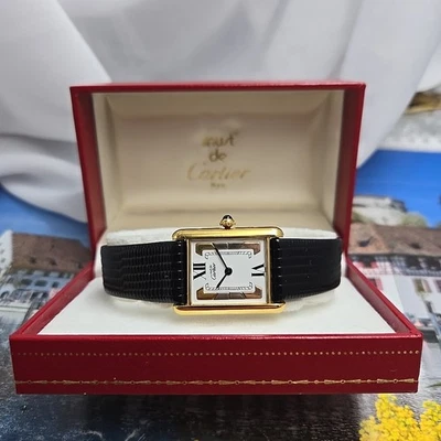 Cartier Tank Cuarzo Unisex Vintage Excelente Estado Clásico y Chic Con Caja  Foto 1 de 4