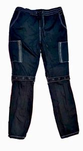 Hot Topic Hose L schwarz Gummibund 2 Reißverschlusstaschen weiße Nähte Gürtel an den Beinen - Bild 1 von 11