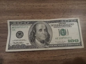 1996 $100 Dollar - Picture 1 of 2