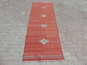 2x9 ft Kleiner Roter Läufer Kelim Teppich - Handgefertigte Teppiche für Flur - Bild 1 von 10