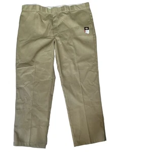 Dickies Men's Original 874 Khaki Pants Size 48x32 - Picture 1 of 3