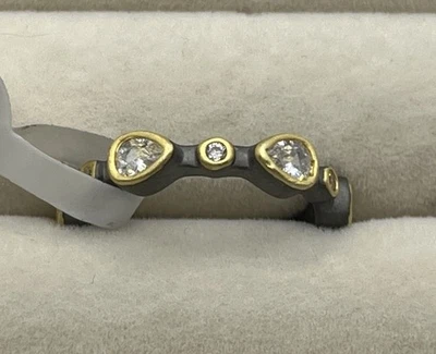 Freida Rothman Black & Gold Marquise Shape CZ Stone Stackable Ring Size 5 - Image 1 of 4