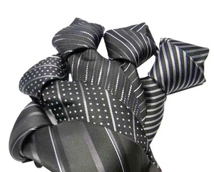 Cravatta nera e bianca a righe rigato nero bianco black and white uomo tie - Imagen 1 de 17