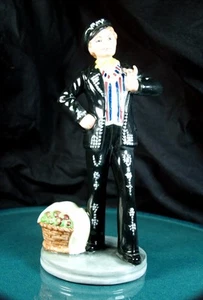 Estatuilla Royal Doulton Pearly Boy HN2767 1a Calidad Excelente Estado - Imagen 1 de 1