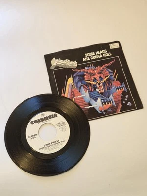 JUDAS PRIEST Some Heads Are Gonna Roll 1984 7" Single Promo Stereo VG+ 45RPM  Foto 1 de 4