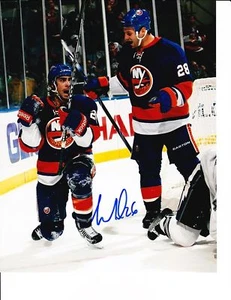 NEW YORK ISLANDERS MATT MOULSON SIGNED GOAL 8X10 - Picture 1 of 1